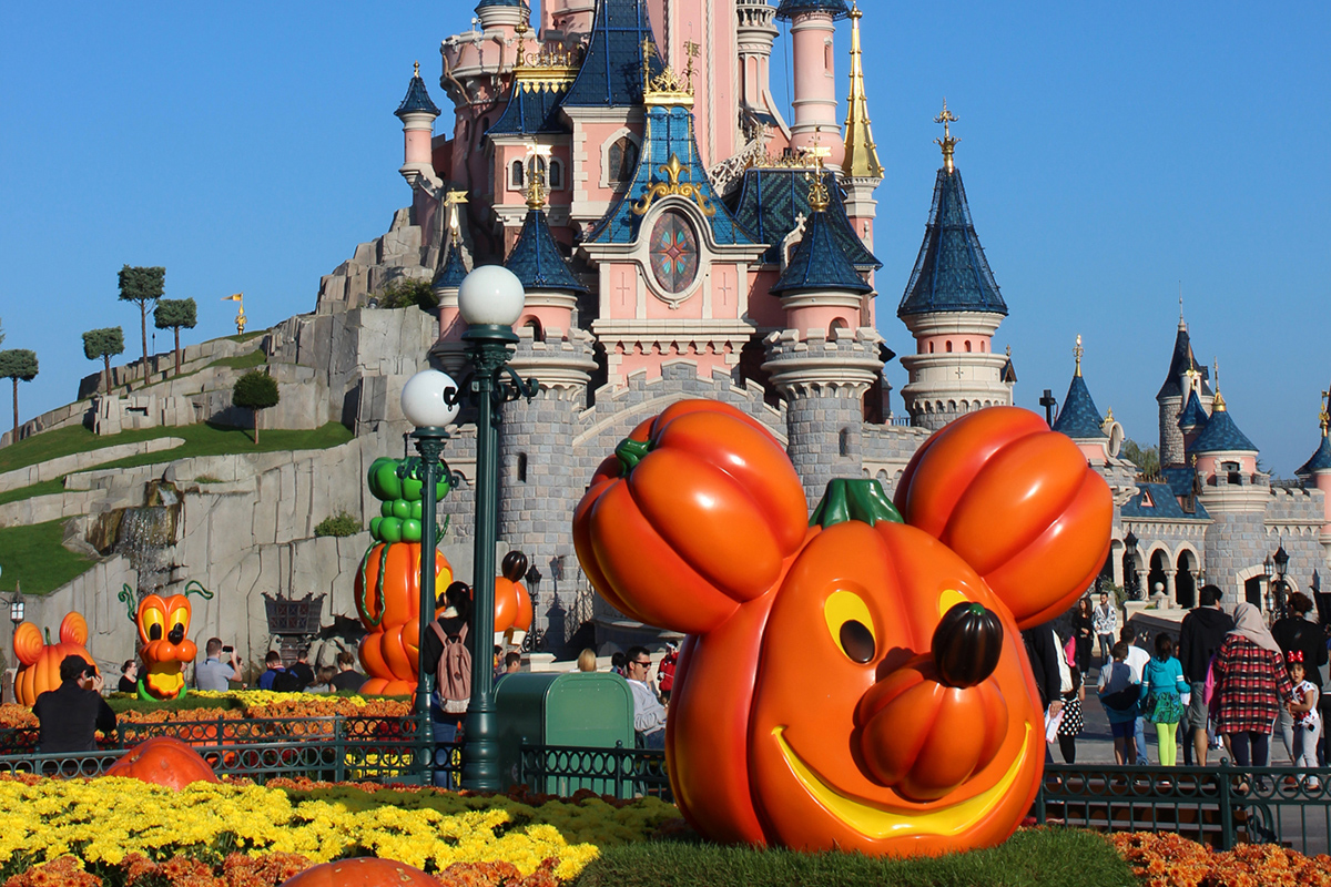 Photographic Impressions of (Halloween in) Disneyland Paris